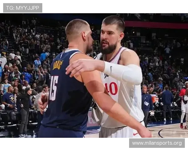 巨兽祖巴茨单场20篮板助力快船本季保持四战全胜的传奇表现佳绩