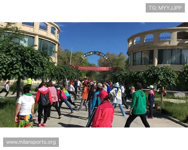 王钰栋展现自信魅力 跨越挑战不断超越自我取得更大突破 王钰栋展现自信魅力 跨越挑战不断超越自我取得更大突破