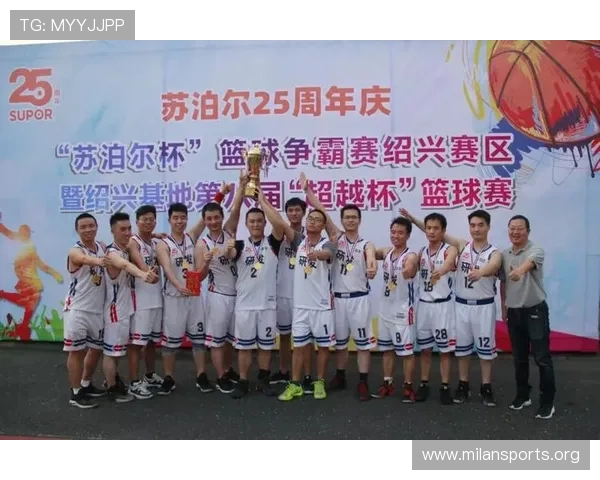 豪门对决鏖战将启全员深夜苦练只为夺冠荣耀巅峰争锋