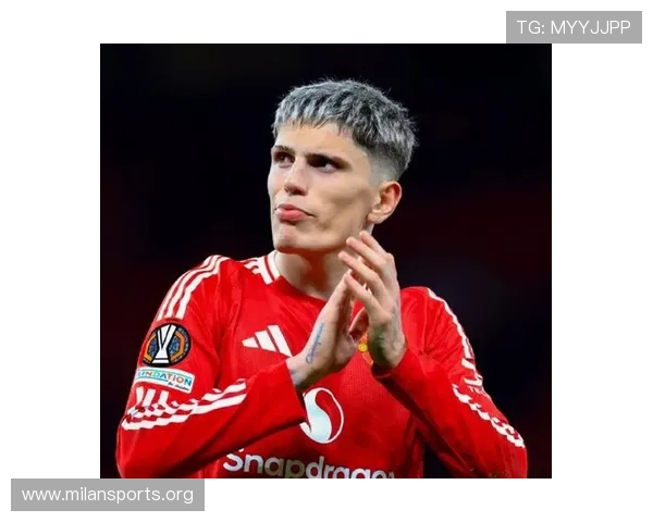 费拉拉坚信孔蒂无惧转会传闻将继续执掌那不勒斯球队帅位主教权威